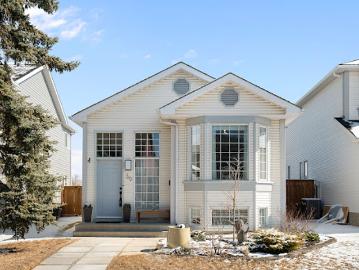 Calgary, Alberta - Garden, Fireplace, Equipped kitchen