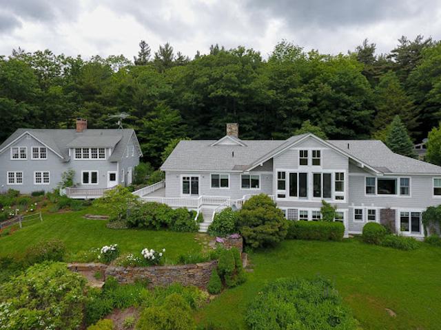 House with garden