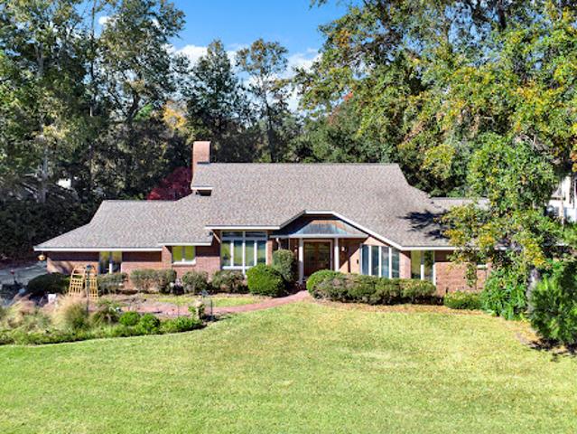 House with garden