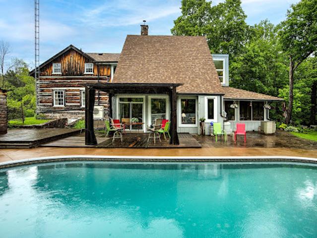 House with garden