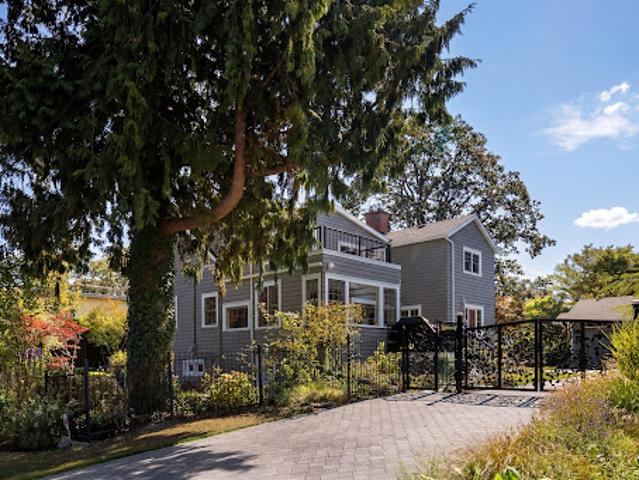House with garden