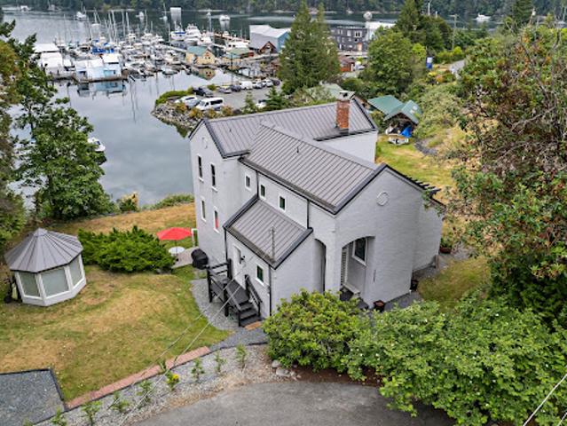 Seaside house with garden