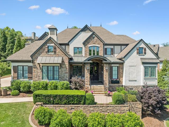House with pool
