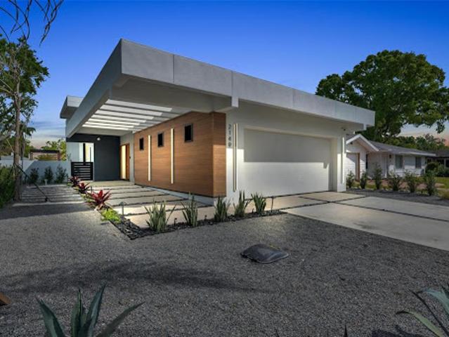 House with pool