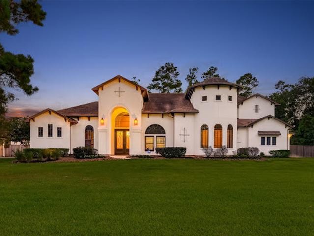 House with pool
