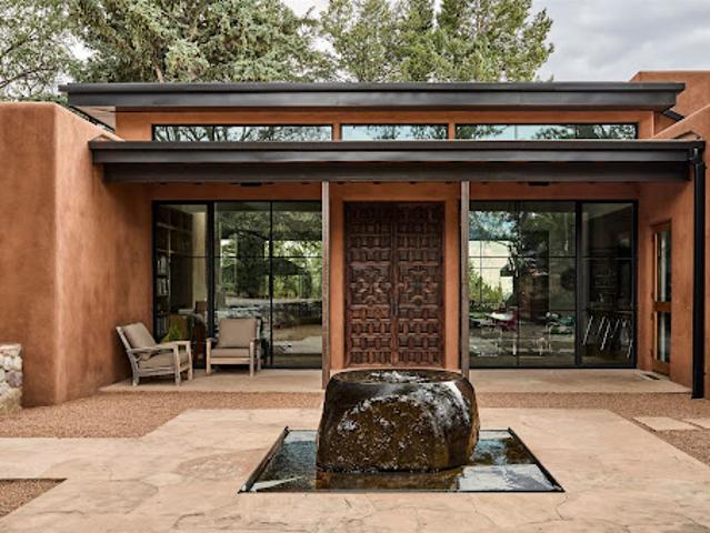 House with pool and garden
