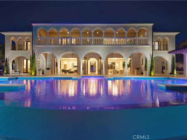 House with pool