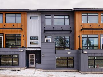 Central Okanagan - Garden, Parking, Swimming pool