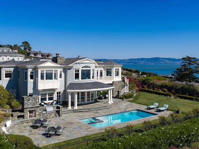 House with pool and terrace