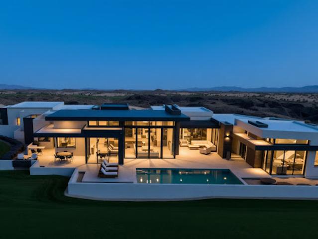 House with terrace