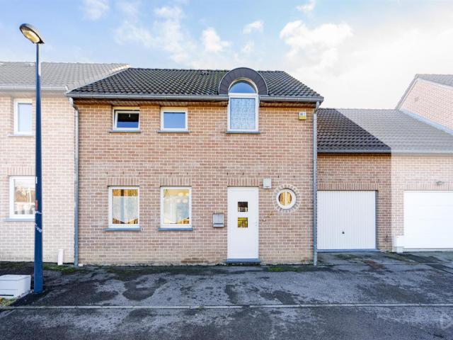 House with three bedrooms in Orp le grand