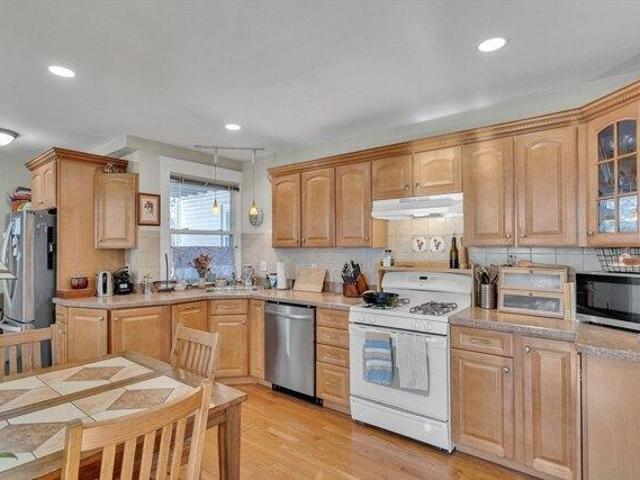 house with 14 bedroom, Cambridge MA ES105365596