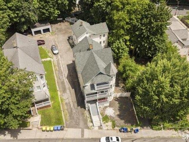 house with 14 bedroom, Waterbury CT ES104604825