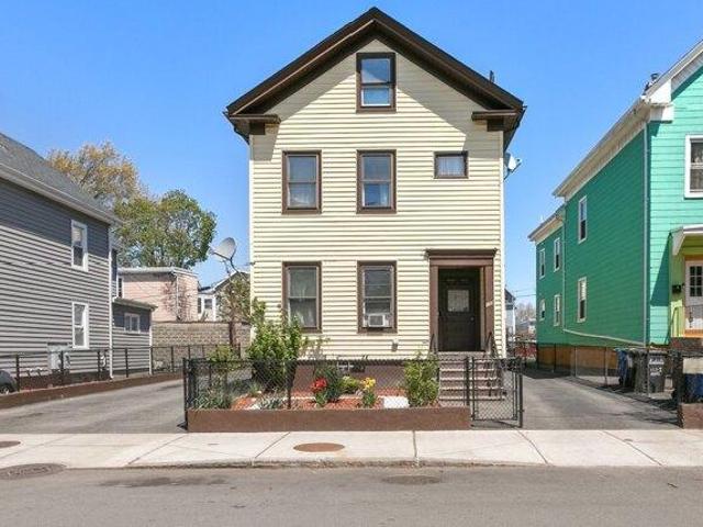 house with 15 bedroom, Somerville MA ES105576302