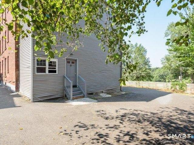 house with 16 bedroom, Hartford CT ES105498155