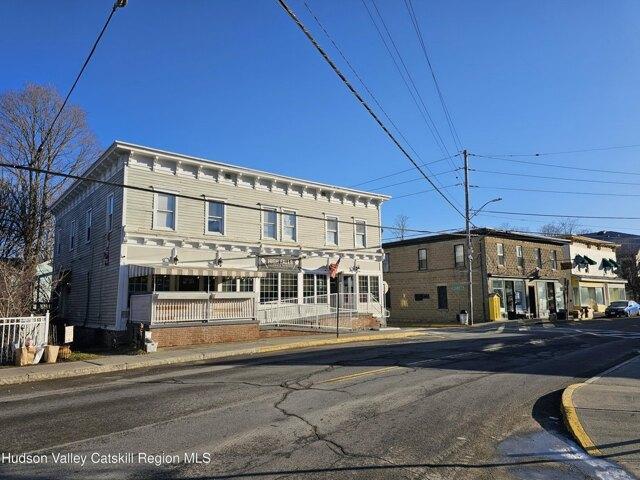house with 16 bedroom, Philmont NY ES105291278