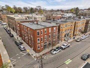 house with 17 bedroom, Chelsea MA DS103442582