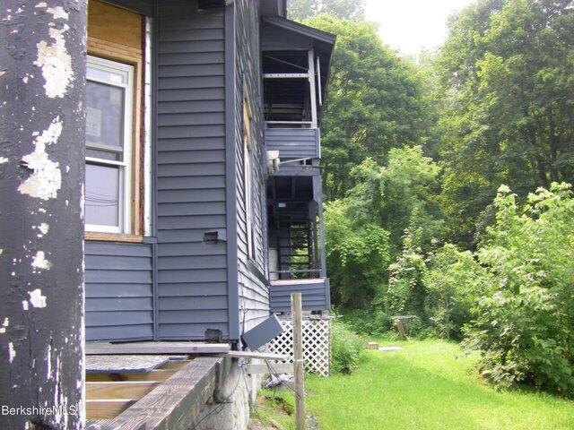 house with 17 bedroom, North Adams MA ES104607723