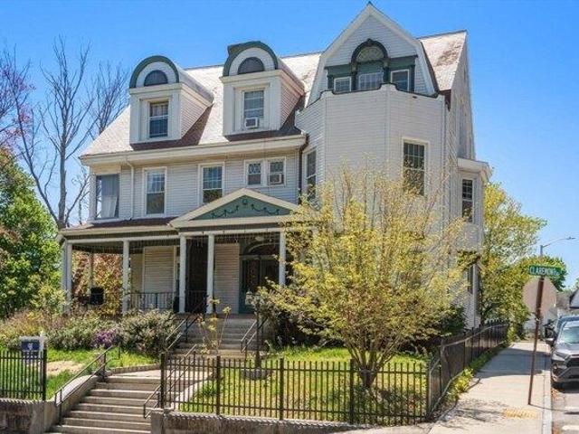 house with 17 bedroom, Worcester MA ES104569444