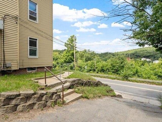 house with 18 bedroom, Fitchburg MA ES105317233