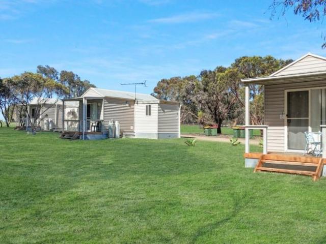 House 18 Bedroom For Rent Kingscote, SA 2200000 ES102631784