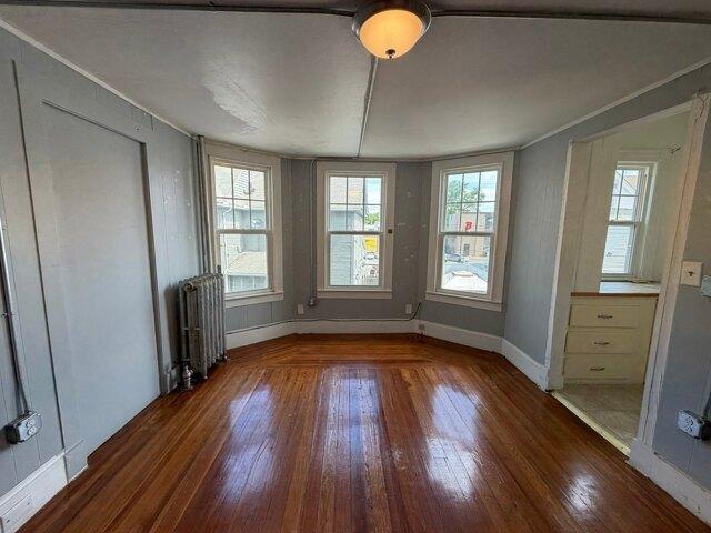 house with 18 bedroom, Springfield MA ES105331220