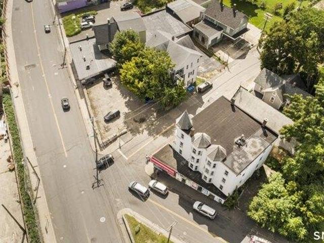 house with 18 bedroom, Waterbury CT ES105415957