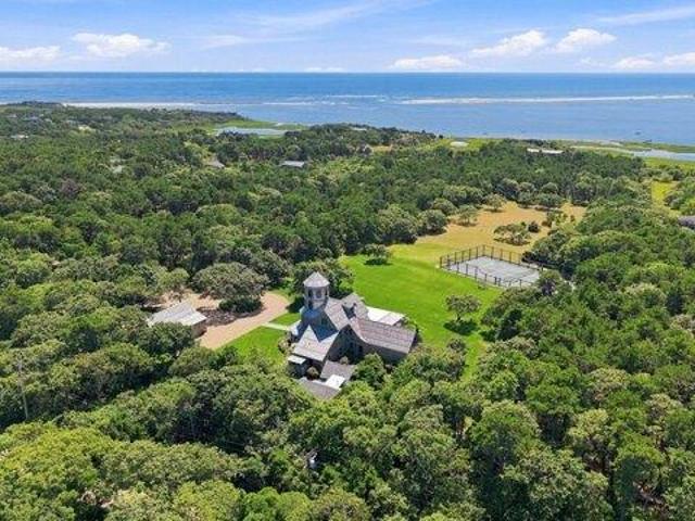 house with 10 bedroom, Edgartown MA ES105661058