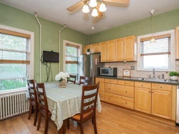 house with 10 bedroom, Everett MA ES103493743