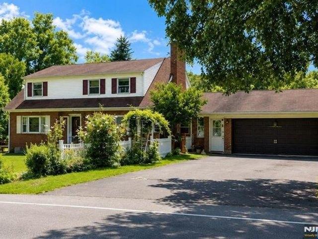 house with 10 bedroom, Woodcliff Lake NJ ES105316117