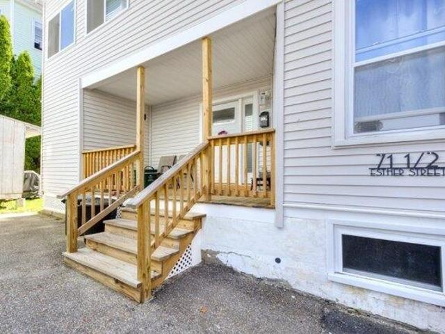 house with 10 bedroom, Worcester MA ES105341080