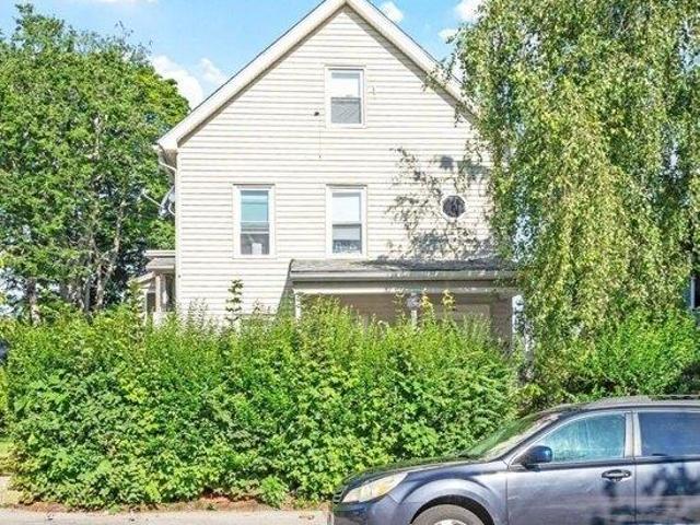 house with 10 bedroom, Worcester MA ES105418670