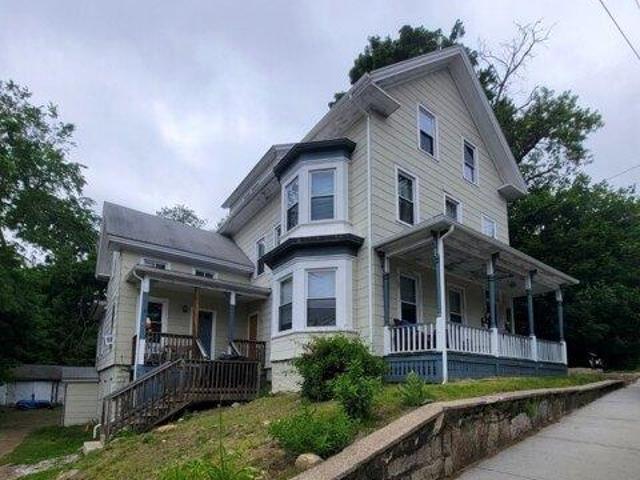 house with 10 bedroom, Windham CT ES105613322