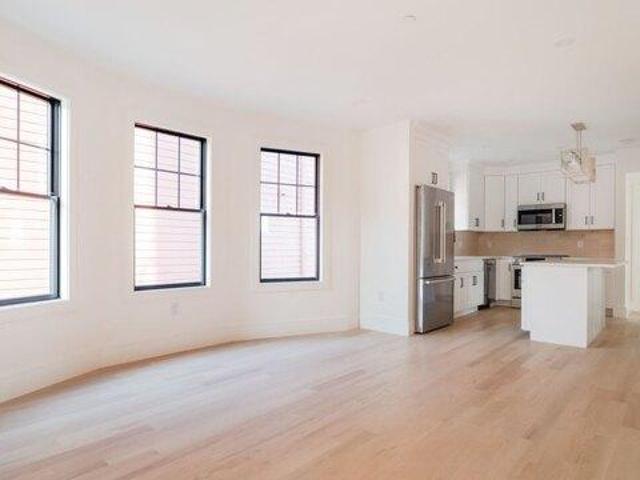 house with 11 bedroom, Cambridge MA ES105561570