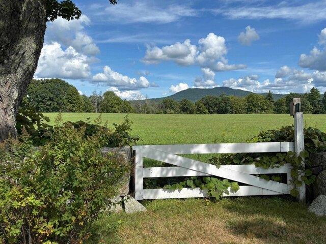 house with 11 bedroom, Bennington NH ES105401223