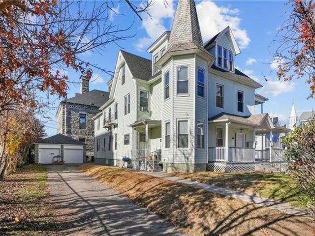 house with 11 bedroom, Woonsocket RI ES105577358
