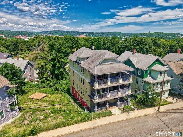 house with 11 bedroom, Waterbury CT ES104606939