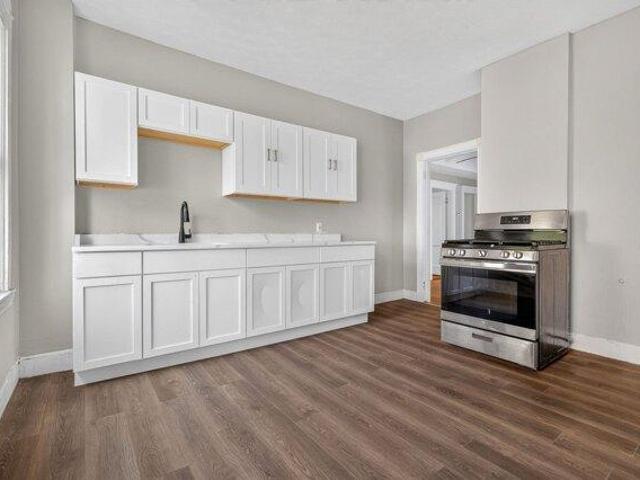 house with 12 bedroom, Boston MA ES106070431