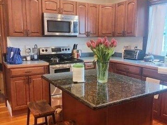 house with 12 bedroom, Boston MA ES103432004