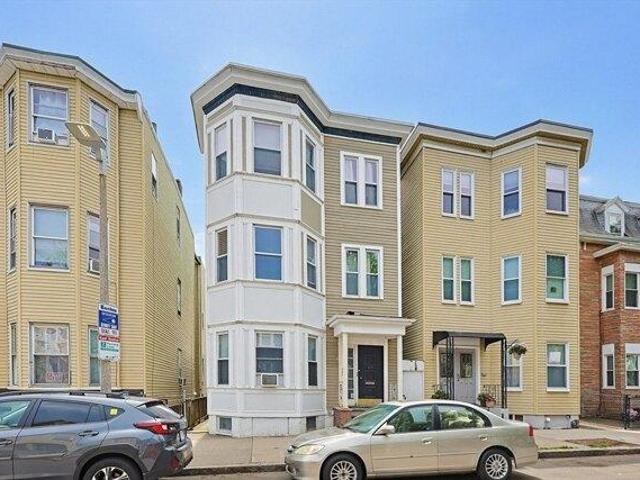house with 12 bedroom, Boston MA ES103548400