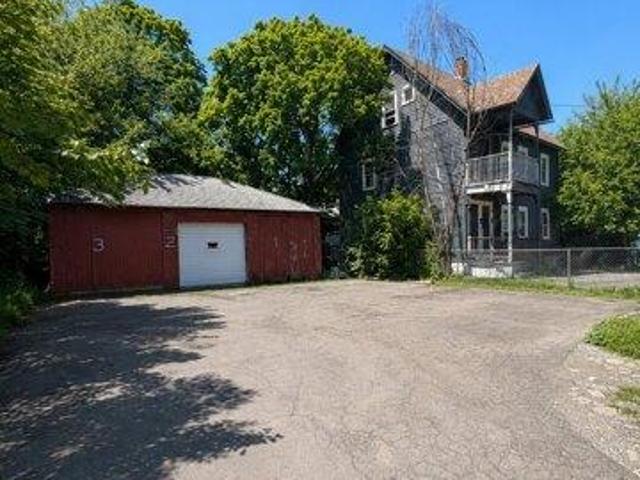 house with 12 bedroom, Hartford CT ES105403274