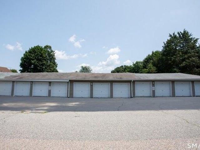 house with 12 bedroom, Norwich CT ES105576924