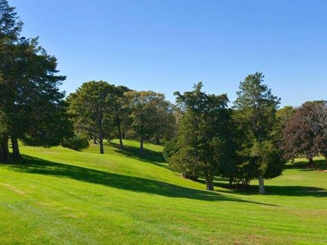 house with 12 bedroom, Southampton NY ES105291443