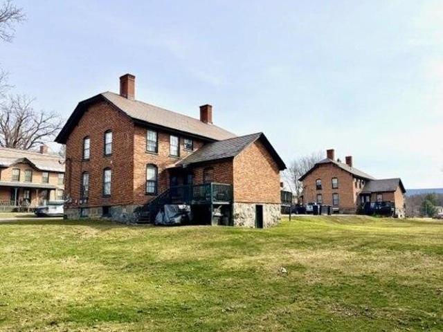 house with 12 bedroom, Shaftsbury VT ES104608608