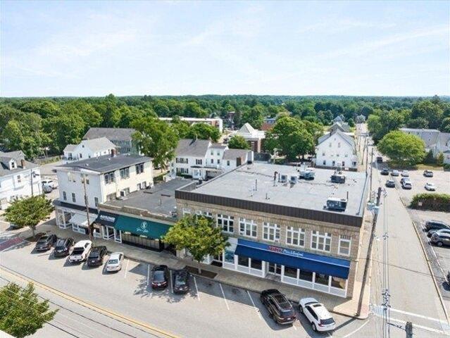 house with 12 bedroom, Rockland MA ES105550042