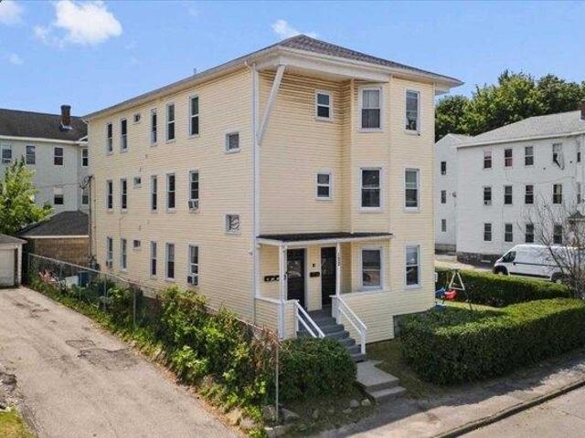 house with 12 bedroom, Worcester MA ES104406831