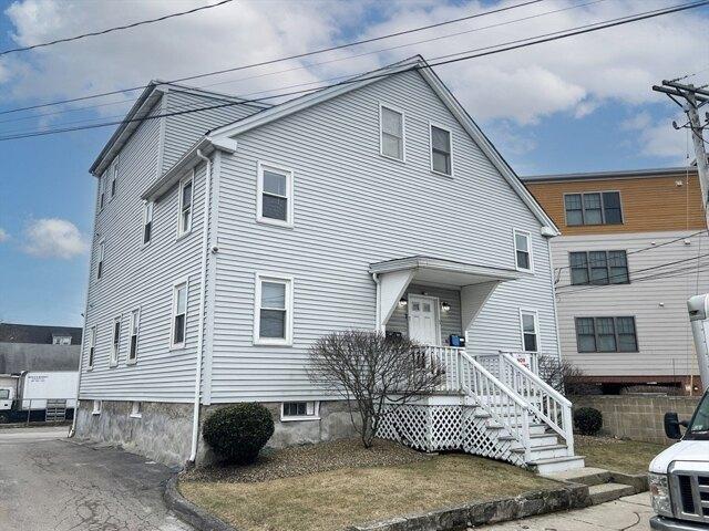 house with 13 bedroom, Stoughton MA ES105532821