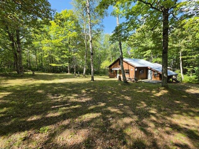 house with 1 bedroom, Thorndike ME ES105888220