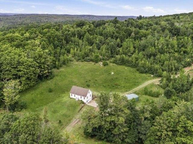 house with 1 bedroom, Westhampton MA ES105352456