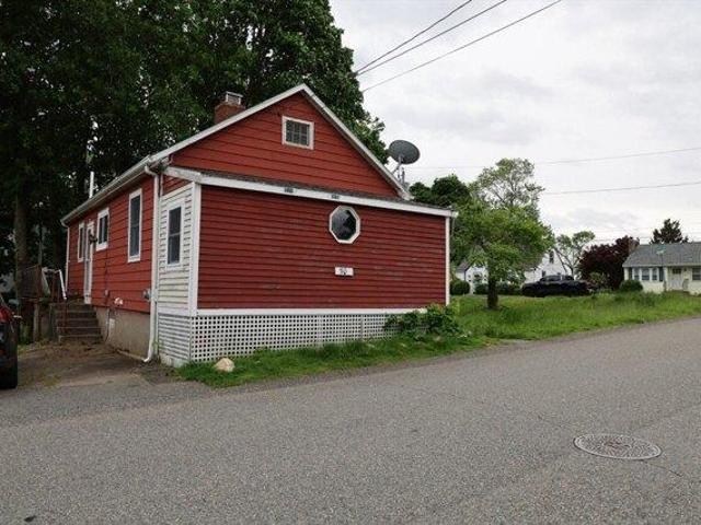 house with 1 bedroom, Weymouth MA ES105494613